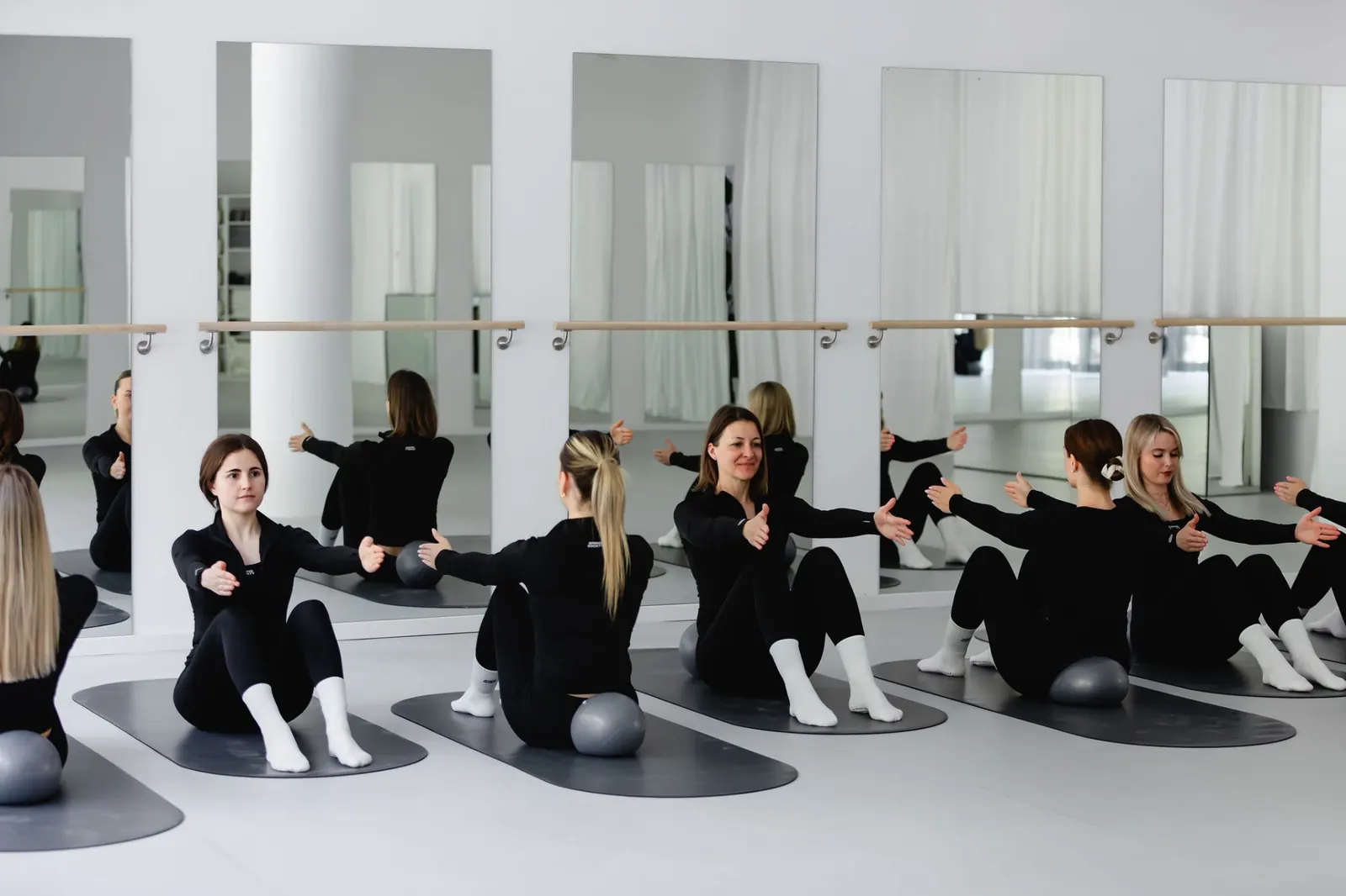 Spring Society Matten Studio